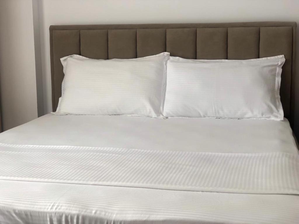 Hotel Mario, Shengjin Bagian luar foto